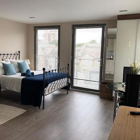 Studio Apartment Opposite Shoreditch Park London Exterior foto