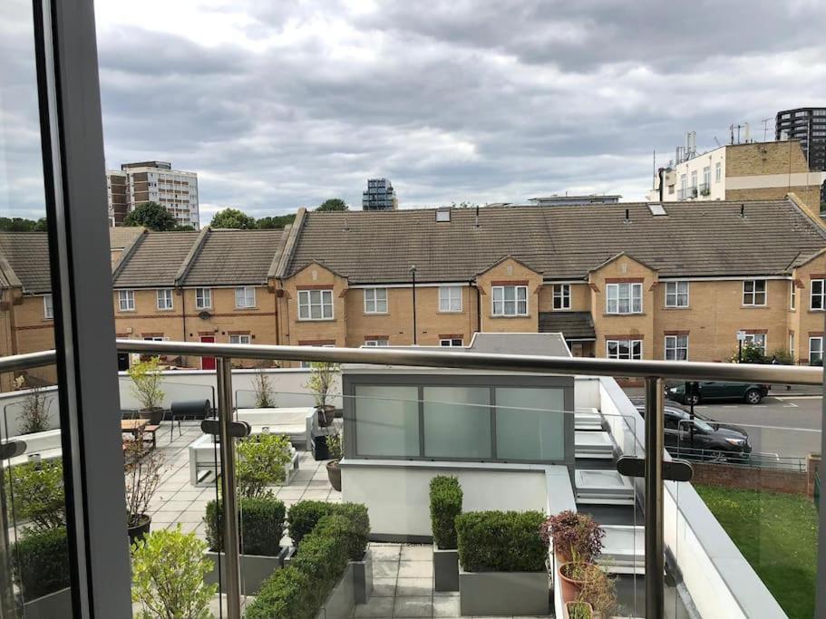 Studio Apartment Opposite Shoreditch Park London Exterior foto