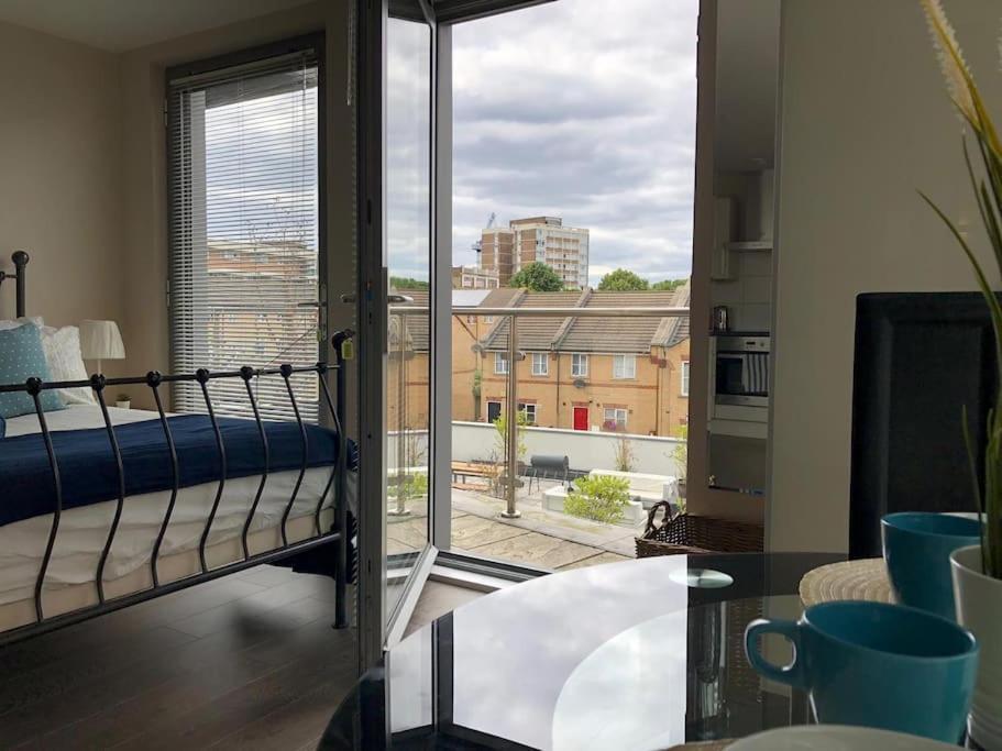 Studio Apartment Opposite Shoreditch Park London Exterior foto