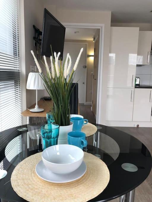 Studio Apartment Opposite Shoreditch Park London Exterior foto