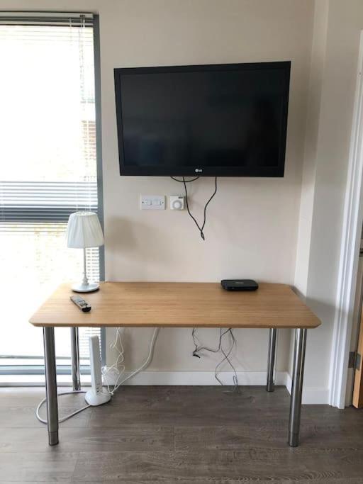 Studio Apartment Opposite Shoreditch Park London Exterior foto